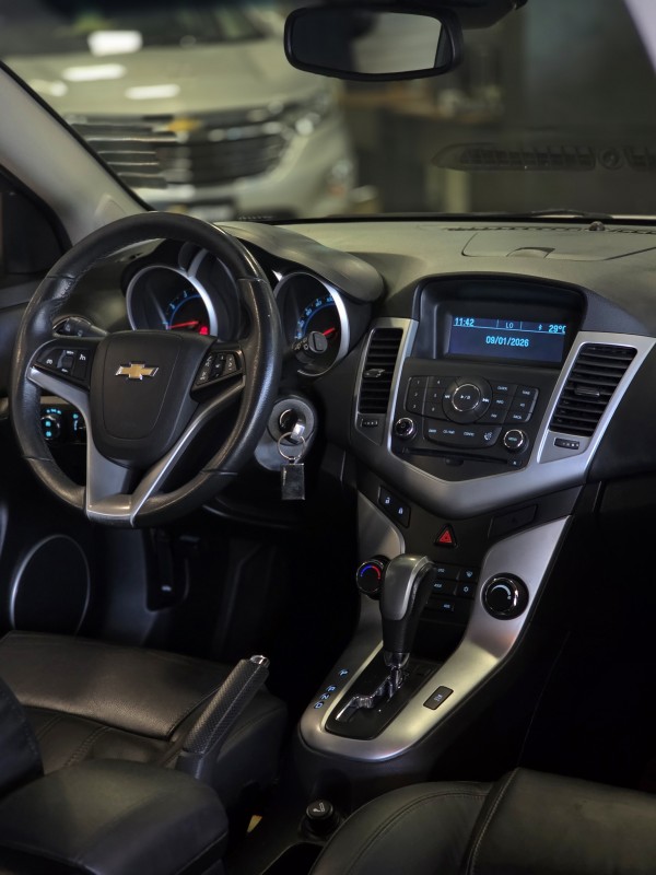 CRUZE 1.8 LT 16V FLEX 4P AUTOMÁTICO - 2013 - CAXIAS DO SUL