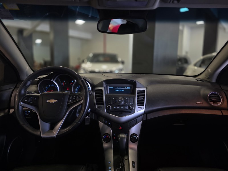 CRUZE 1.8 LT 16V FLEX 4P AUTOMÁTICO - 2013 - CAXIAS DO SUL