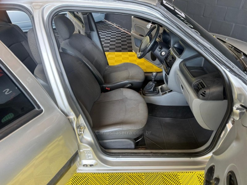 CLIO 1.0 CAMPUS 16V FLEX 4P MANUAL - 2010 - CAXIAS DO SUL