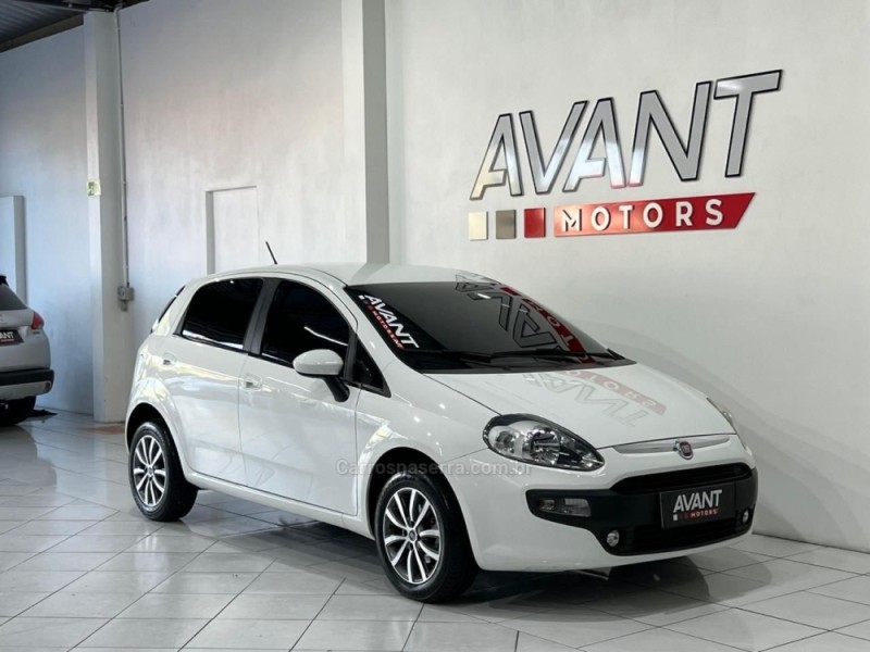 PUNTO 1.4 ATTRACTIVE 8V FLEX 4P MANUAL - 2016 - NOVO HAMBURGO