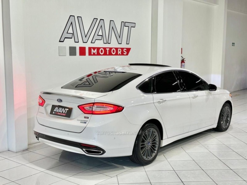 FUSION 2.0 TITANIUM AWD 16V GASOLINA 4P AUTOMÁTICO - 2013 - NOVO HAMBURGO