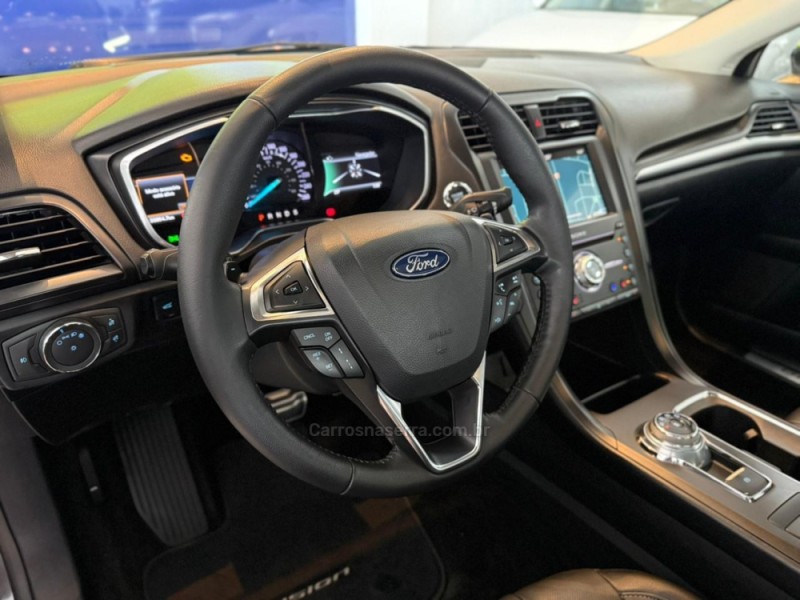 FUSION 2.0 TITANIUM GTDI ECOBOOST AWD AUTOMÁTICO - 2018 - SãO LEOPOLDO