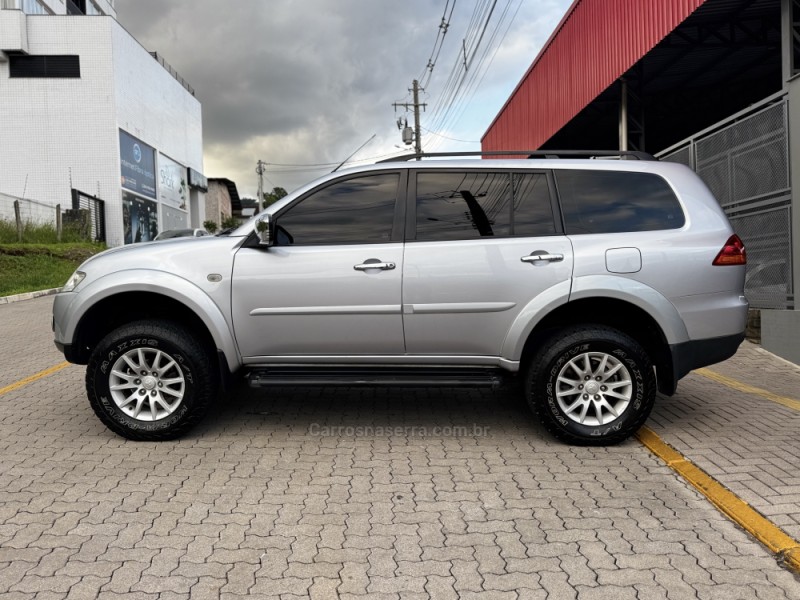 pajero dakar 3.5 hpe 7 lugares 4x4 v6 24v flex 4p automatico 2010 feliz