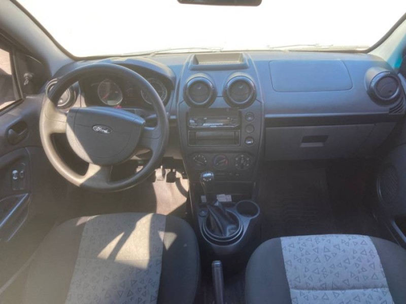 FIESTA 1.6 MPI CLASS SEDAN 8V FLEX 4P MANUAL - 2014 - CAXIAS DO SUL