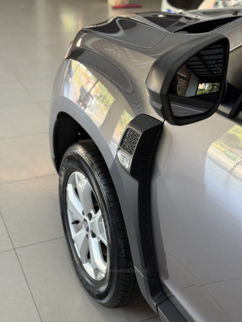 DUSTER 1.6 INTENSE 16V FLEX 4P MANUAL - 2024 - FARROUPILHA
