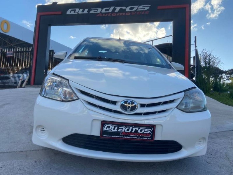 ETIOS 1.5 XLS 16V FLEX 4P MANUAL - 2014 - CAXIAS DO SUL