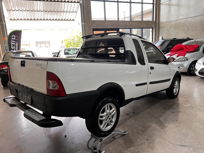 STRADA 1.5 MPI WORKING CE 8V GASOLINA 2P MANUAL - 2002 - CAXIAS DO SUL