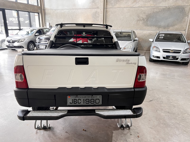 STRADA 1.5 MPI WORKING CE 8V GASOLINA 2P MANUAL - 2002 - CAXIAS DO SUL