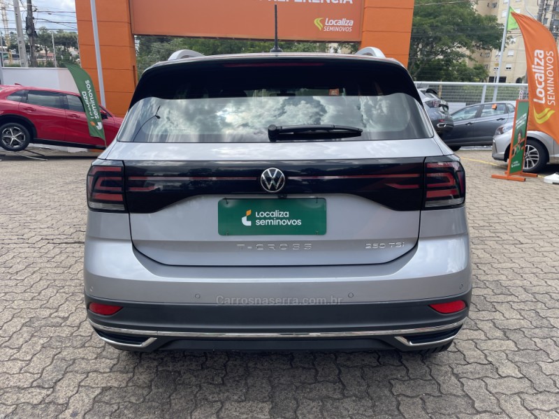 T-CROSS 1.4 HIGHLINE TSI 16V FLEX 4P AUTOMÁTICO - 2024 - CAXIAS DO SUL