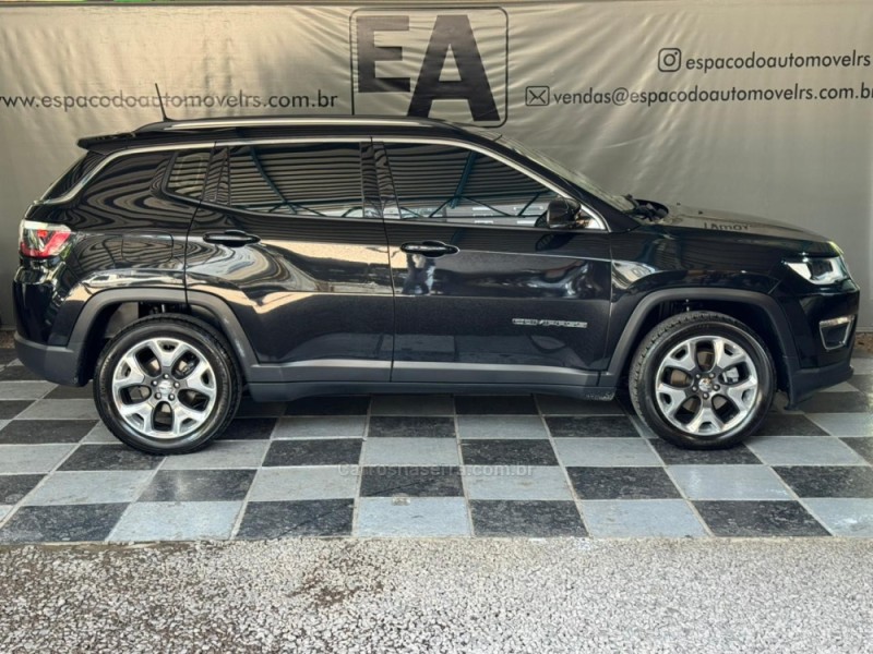COMPASS 2.0 16V DIESEL LIMITED 4X4 AUTOMÁTICO - 2018 - NOVA PRATA