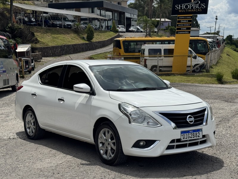 versa 1.6 16v flex unique 4p manual 2016 caxias do sul