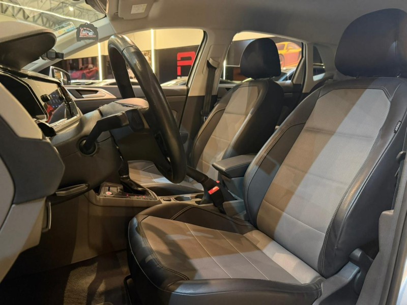 POLO 1.0	200 TSI HIGHLINE AUTOMÁTICO  - 2019 - NOVO HAMBURGO