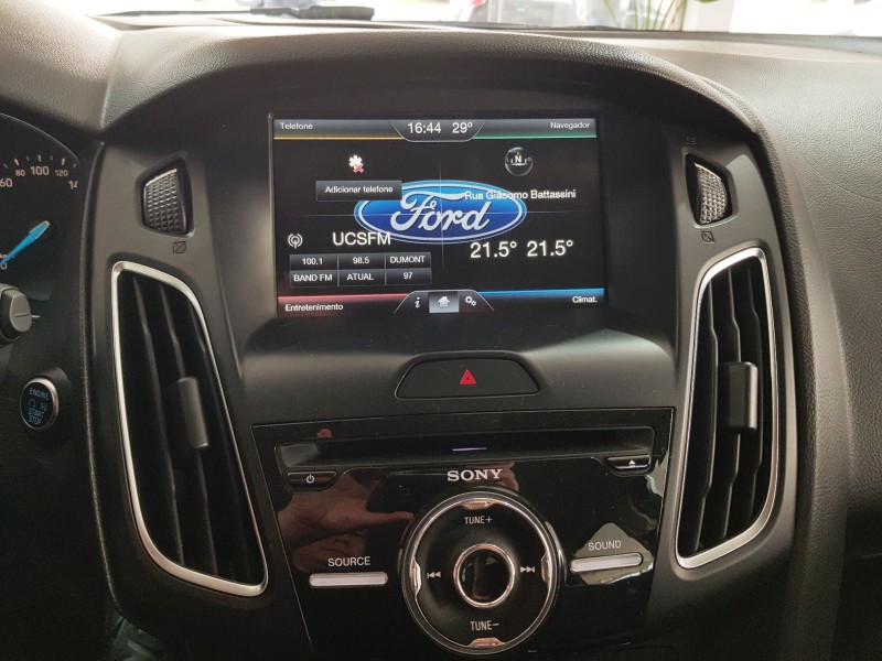 FOCUS 2.0 TITANIUM HATCH 16V FLEX 4P AUTOMÁTICO - 2016 - CAXIAS DO SUL