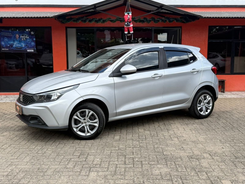 ARGO 1.0 DRIVE 6V FLEX 4P MANUAL - 2023 - CANELA