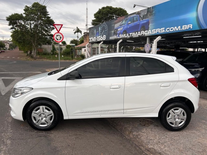 ONIX 1.0 LT 12V FLEX 4P MANUAL - 2016 - VENâNCIO AIRES