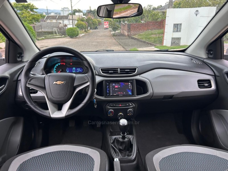 ONIX 1.0 LT 12V FLEX 4P MANUAL - 2016 - VENâNCIO AIRES