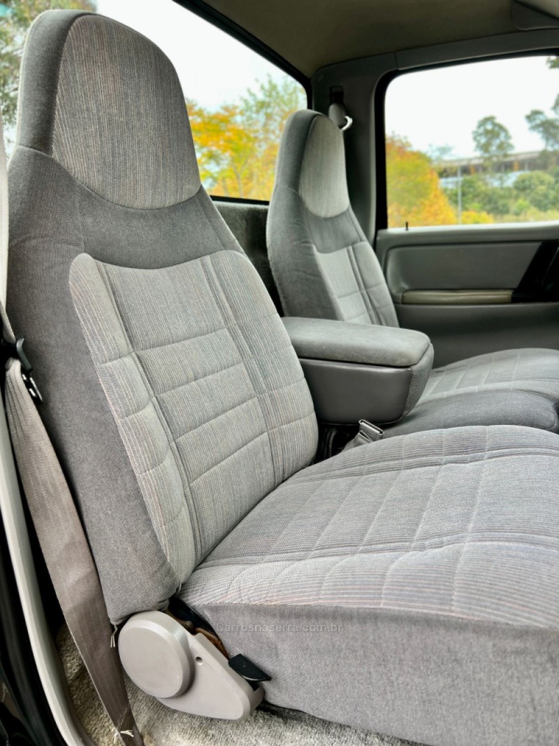 RANGER 4.0 XL 4X2 CS V6 12V GASOLINA 2P MANUAL - 1996 - BENTO GONçALVES