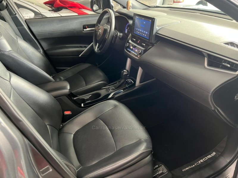 COROLLA 2.0 CROSS XRE 16V FLEX 4P AUTOMÁTICO - 2023 - CAXIAS DO SUL