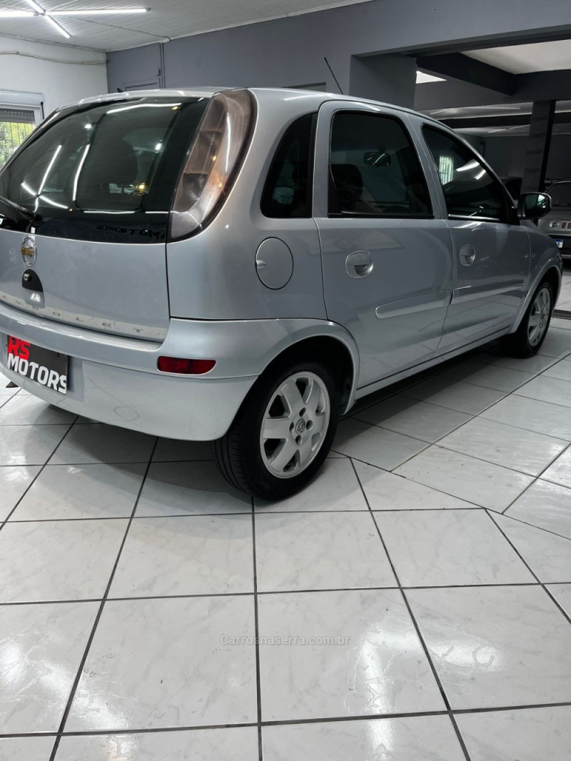 CORSA 1.4 MPFI PREMIUM 8V FLEX 4P MANUAL - 2008 - CAXIAS DO SUL