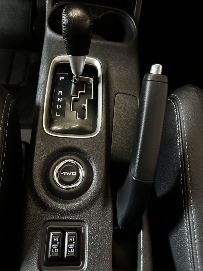 OUTLANDER 3.0 GT 4X4 V6 24V GASOLINA 4P AUTOMÁTICO - 2016 - SAPIRANGA