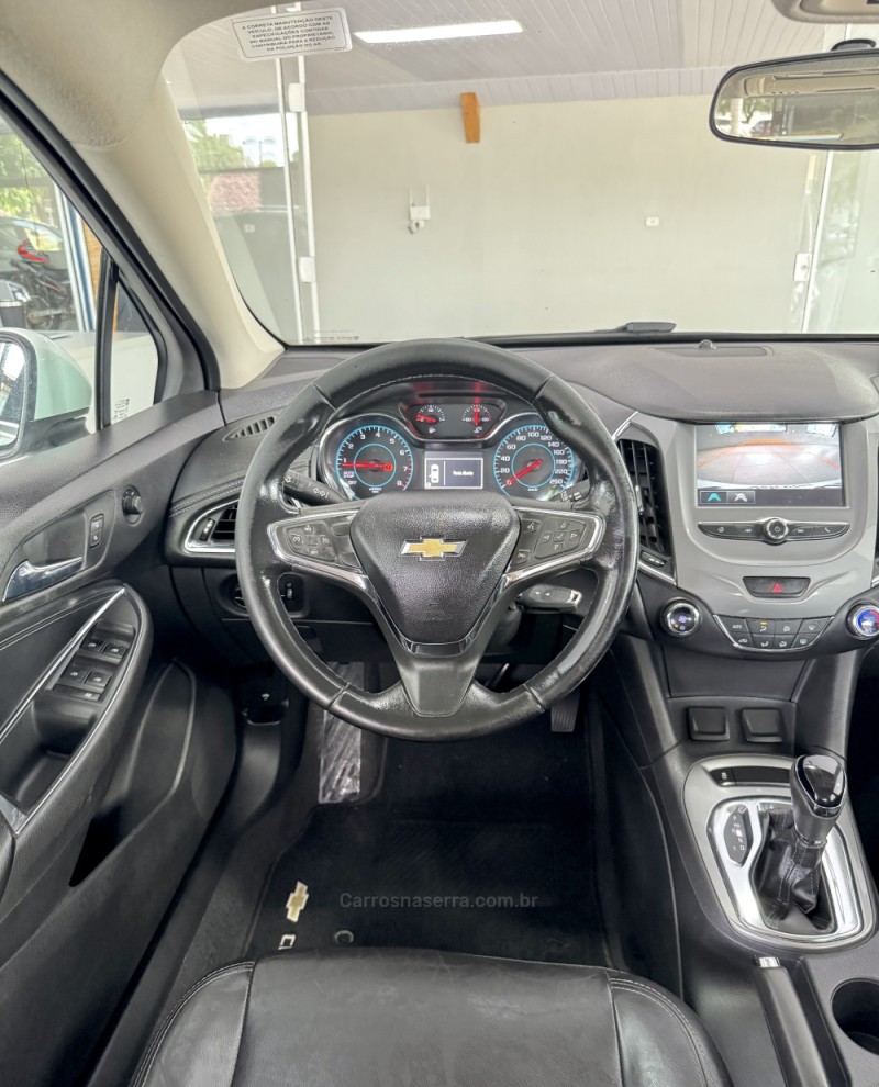CRUZE 1.4 TURBO LT SPORT6 16V FLEX 4P AUTOMÁTICO - 2017 - VILA FLORES