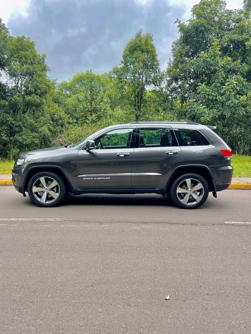 GRAND CHEROKEE 3.0 LIMITED 4X4 V6 24V TURBO DIESEL 4P AUTOMÁTICO - 2015 - BENTO GONçALVES