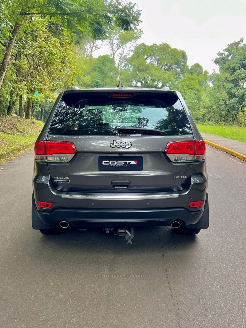 GRAND CHEROKEE 3.0 LIMITED 4X4 V6 24V TURBO DIESEL 4P AUTOMÁTICO - 2015 - BENTO GONçALVES