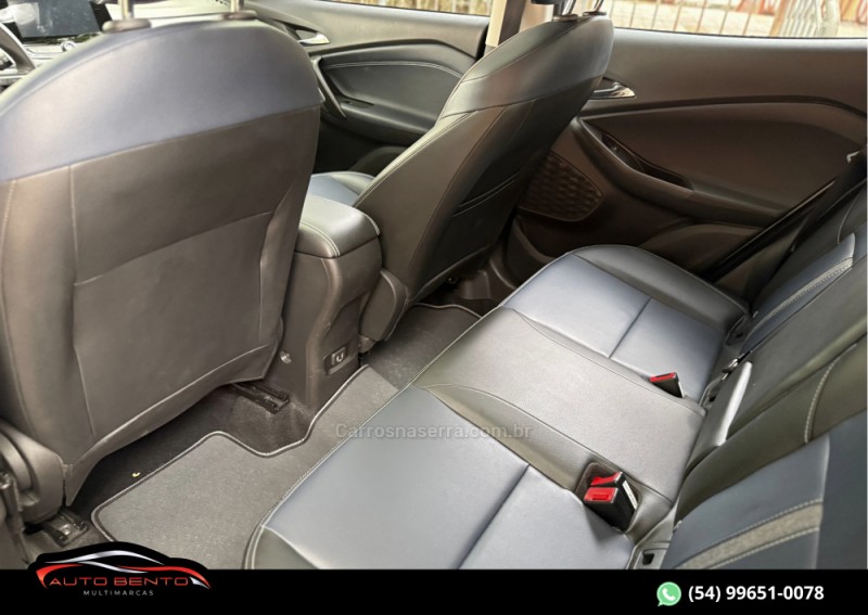 TRACKER 1.2 12V PREMIER TURBO FLEX 4P AUTOMÁTICO - 2024 - BENTO GONçALVES