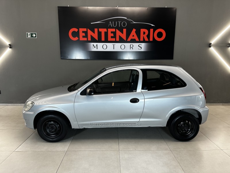 CELTA 1.0 MPFI SPIRIT 8V FLEX 2P MANUAL - 2011 - SAPIRANGA