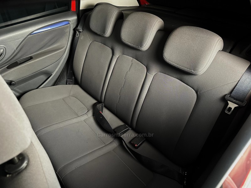 PUNTO 1.4 ATTRACTIVE ITALIA 8V FLEX 4P MANUAL - 2014 - MUçUM