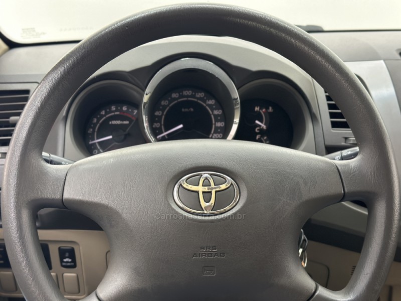 HILUX SW4 2.7 SR 7 LUGARES 4X2 16V FLEX 4P AUTOMÁTICO - 2010 - SANTA CRUZ DO SUL