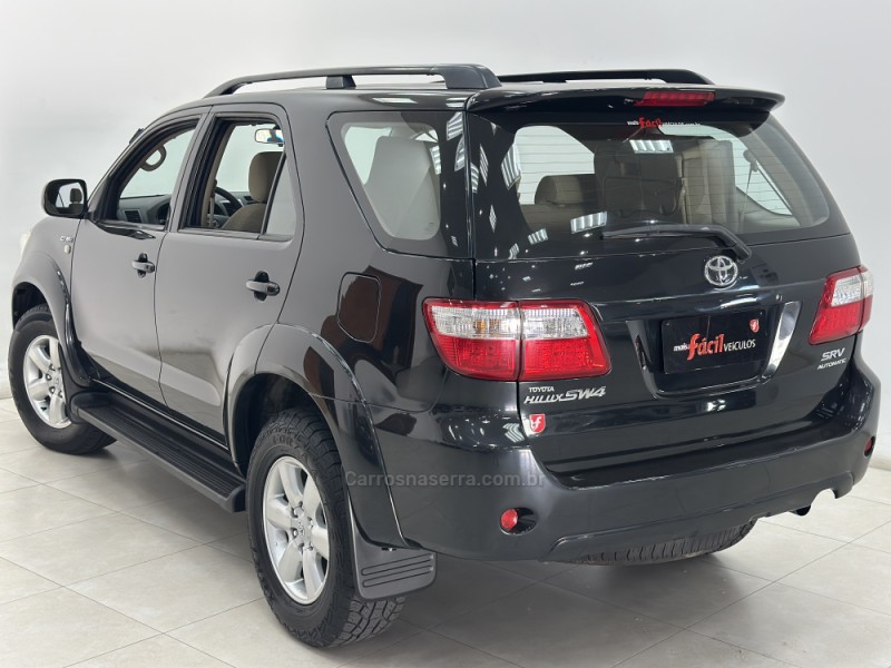 HILUX SW4 2.7 SR 7 LUGARES 4X2 16V FLEX 4P AUTOMÁTICO - 2010 - SANTA CRUZ DO SUL