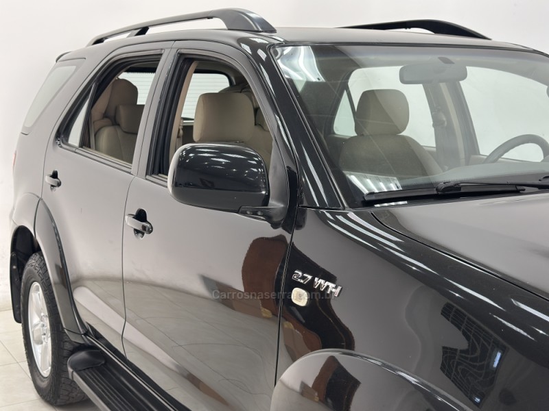 HILUX SW4 2.7 SR 7 LUGARES 4X2 16V FLEX 4P AUTOMÁTICO - 2010 - SANTA CRUZ DO SUL