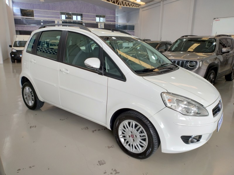 IDEA 1.6 MPI ESSENCE 16V FLEX 4P MANUAL - 2013 - BENTO GONçALVES