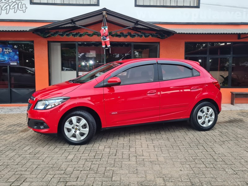 ONIX 1.4 MPFI LT 8V FLEX 4P AUTOMÁTICO - 2015 - CANELA