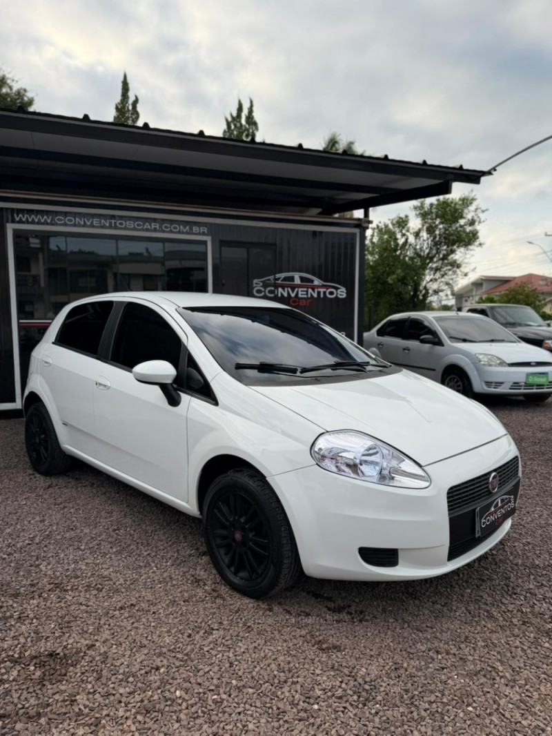 PUNTO 1.4 ATTRACTIVE 8V FLEX 4P MANUAL - 2011 - LAJEADO