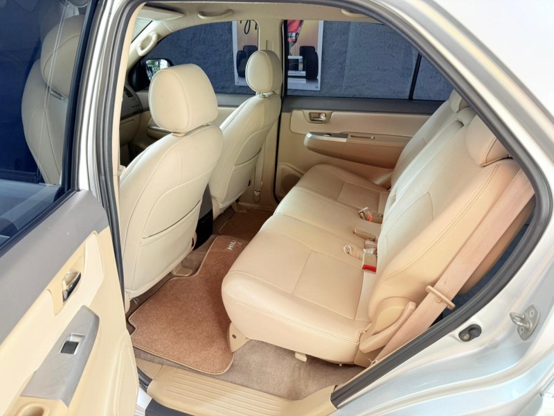 HILUX SW4 2.7 SR 4X2 16V FLEX 4P AUTOMÁTICO - 2012 - FARROUPILHA