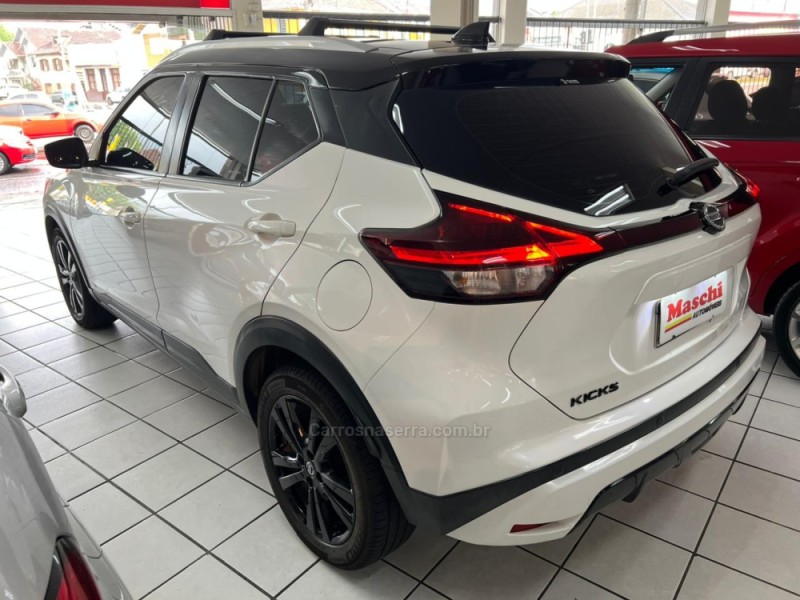 KICKS 1.6 ADVANCE 16V FLEX 4P AUTOMÁTICO - 2022 - CAXIAS DO SUL