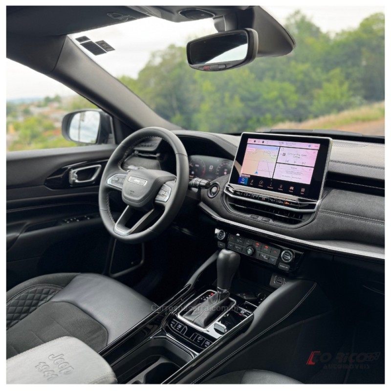 COMMANDER 2.0 HURRICANE BLACKHAWK 4X4 TURBO GASOLINA 4P AUTOMÁTICO - 2025 - CAMPO BOM