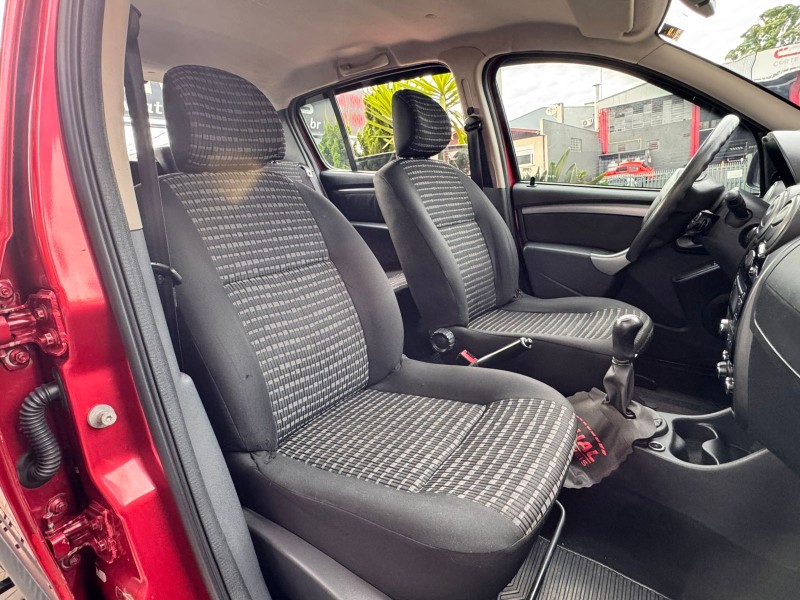 SANDERO 1.6 EXPRESSION 8V FLEX 4P MANUAL - 2013 - CAXIAS DO SUL