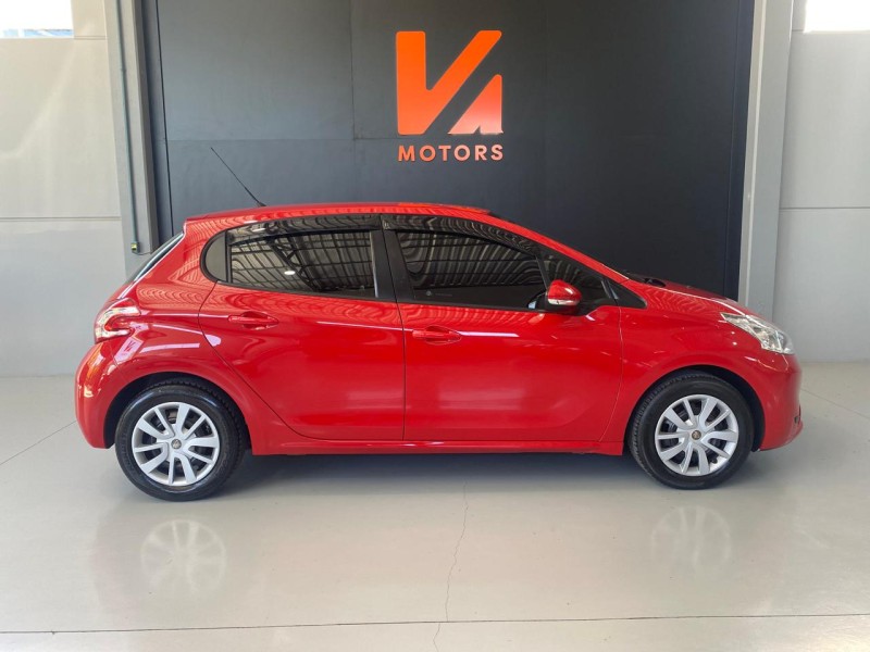 208 1.5 ACTIVE 8V FLEX 4P MANUAL - 2015 - CARLOS BARBOSA