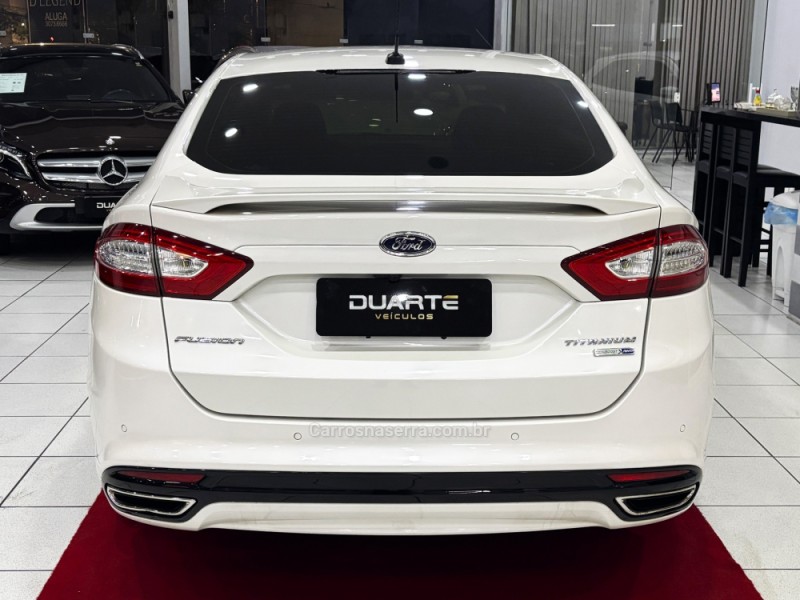 FUSION 2.0 TITANIUM GTDI ECOBOOST AWD AUTOMÁTICO - 2014 - PORTO ALEGRE