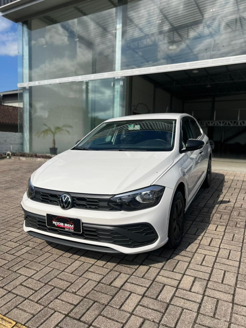 polo 1.0 mpi track 4p manual 2026 feliz