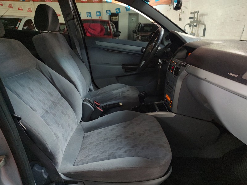 VECTRA 2.0 MPFI ELEGANCE 8V FLEX 4P MANUAL - 2008 - CAXIAS DO SUL