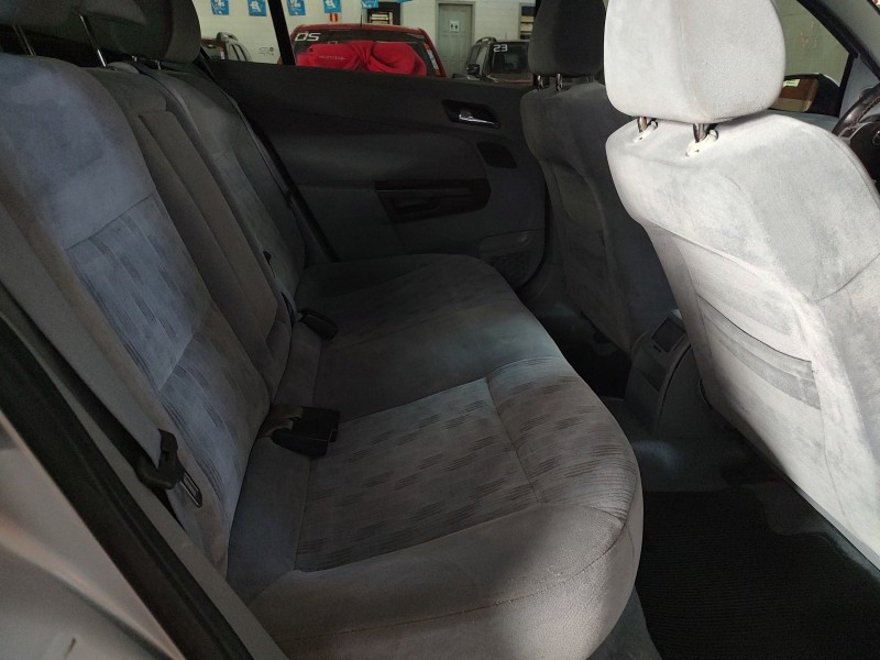 VECTRA 2.0 MPFI ELEGANCE 8V FLEX 4P MANUAL - 2008 - CAXIAS DO SUL