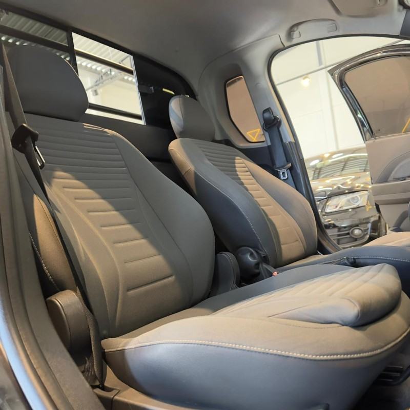 MONTANA 1.4 MPFI SPORT CS 8V FLEX 2P MANUAL - 2011 - CAXIAS DO SUL