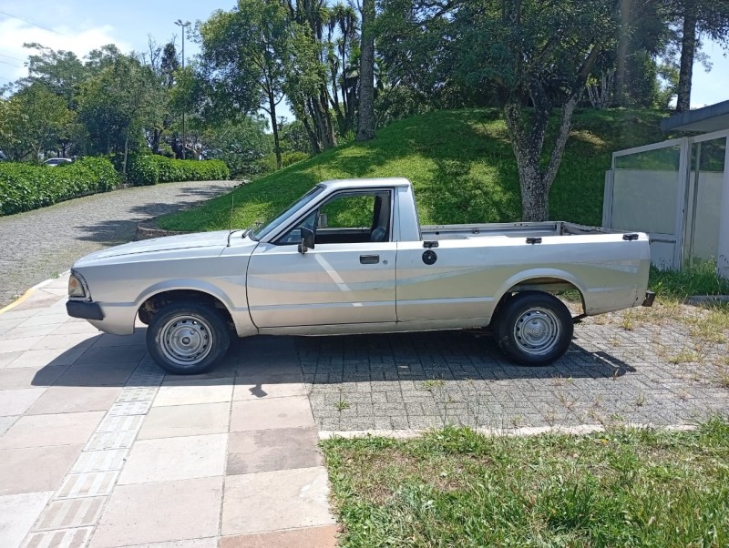 PAMPA 1.6 L CS 8V GASOLINA 2P MANUAL - 1994 - FARROUPILHA