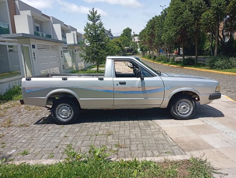 PAMPA 1.6 L CS 8V GASOLINA 2P MANUAL - 1994 - FARROUPILHA