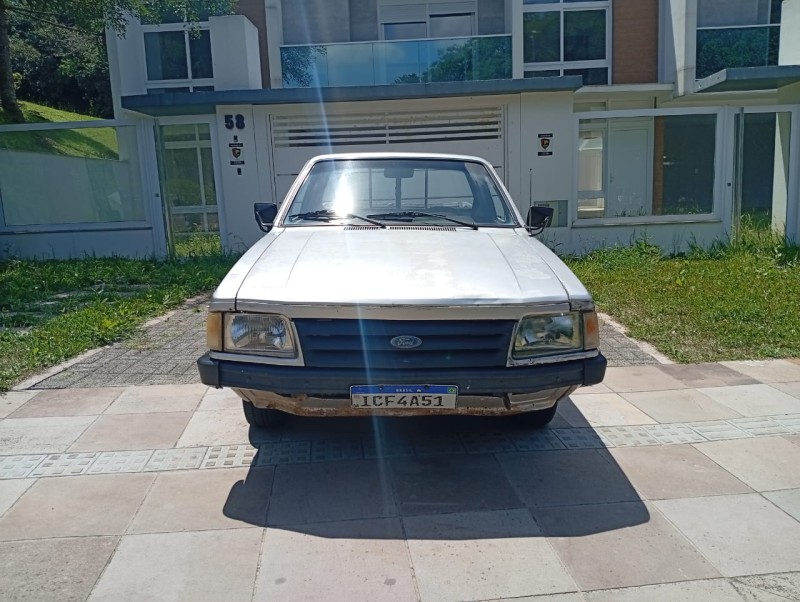 PAMPA 1.6 L CS 8V GASOLINA 2P MANUAL - 1994 - FARROUPILHA