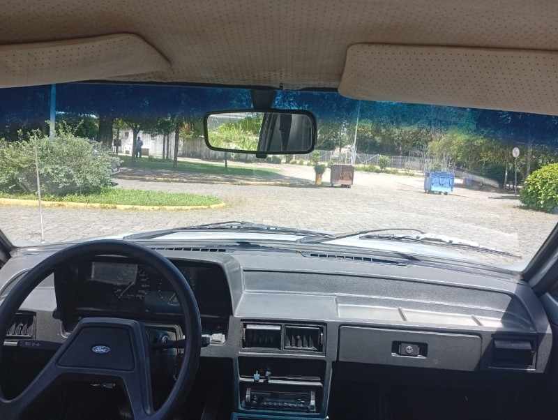 PAMPA 1.6 L CS 8V GASOLINA 2P MANUAL - 1994 - FARROUPILHA